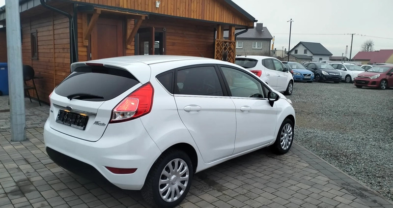 Ford Fiesta cena 24900 przebieg: 150668, rok produkcji 2015 z Odolanów małe 529